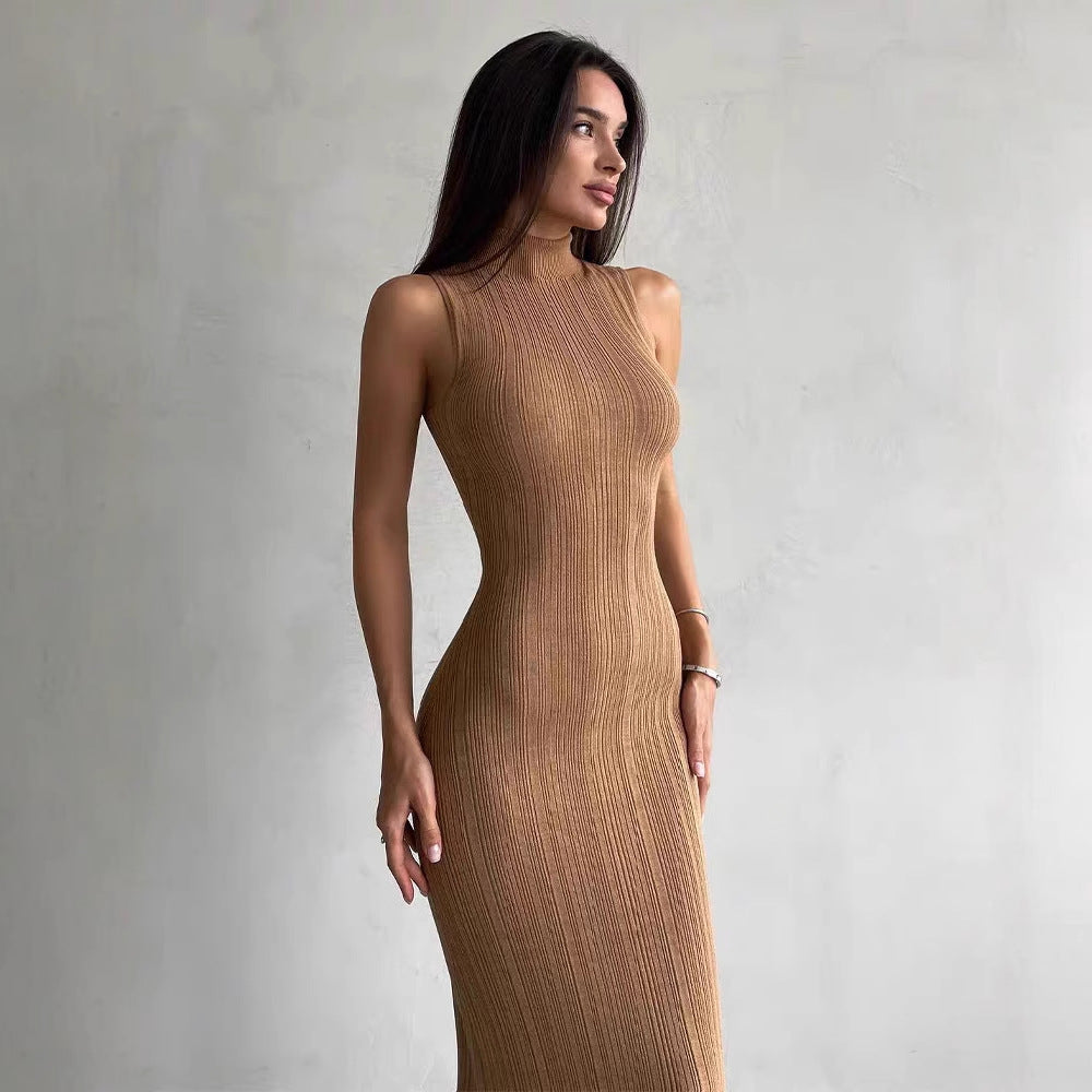 Slim-Fit Ribbed Midi Dress