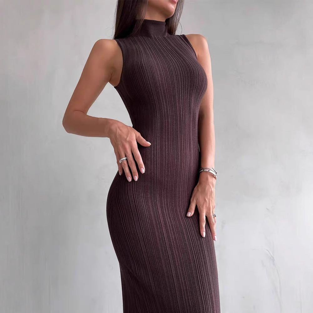 Slim-Fit Ribbed Midi Dress