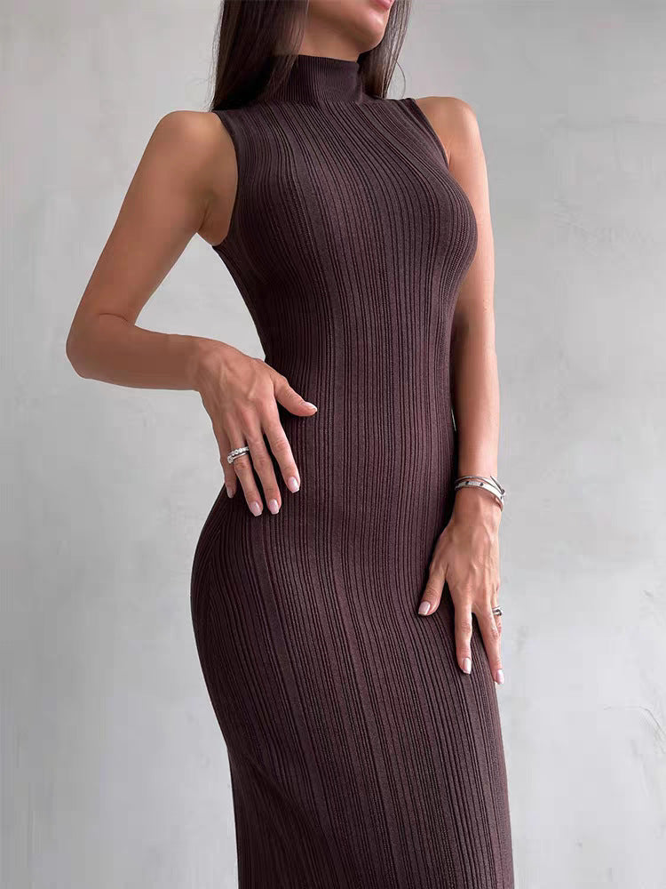 Slim-Fit Ribbed Midi Dress
